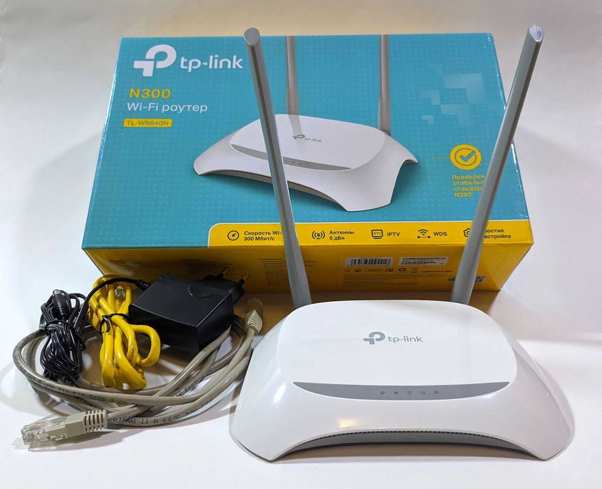 Wi-Fi роутер TP-Link TL-WR840N N300, почти новый, полный комплект