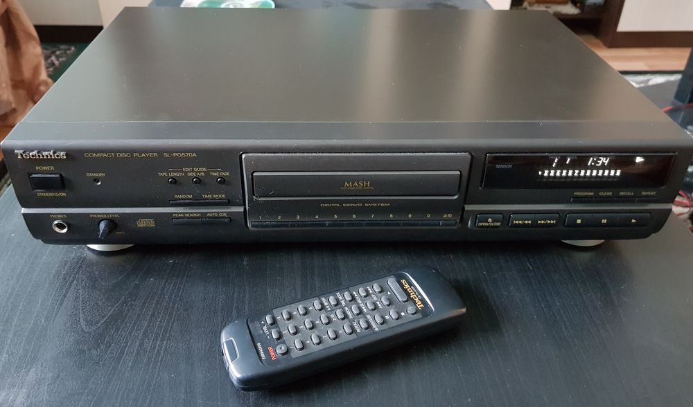 CD Player Technics SL-PG570A cu telecomanda.