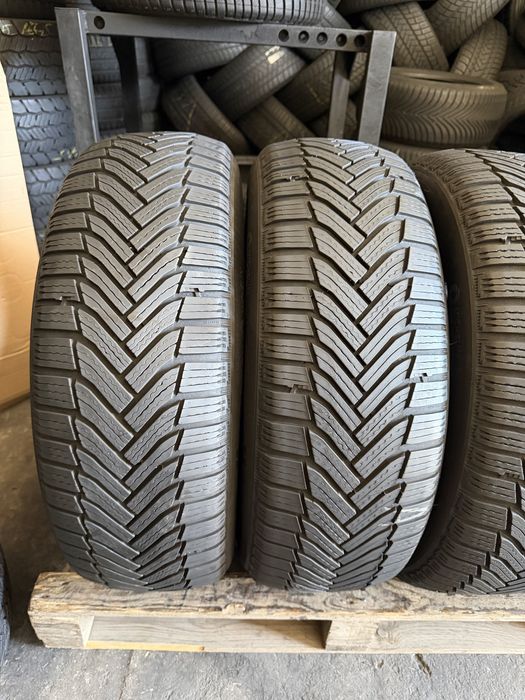 4 anvelope iarna 215/60/17 Michelin 6.5-6.8 mm!