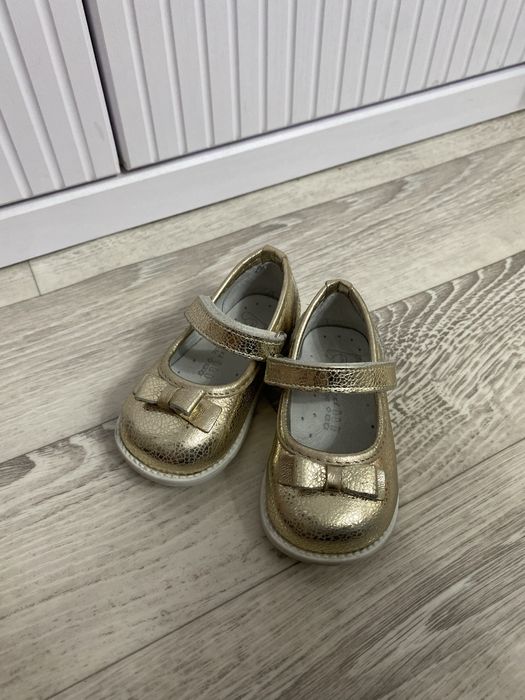 Детская обувь