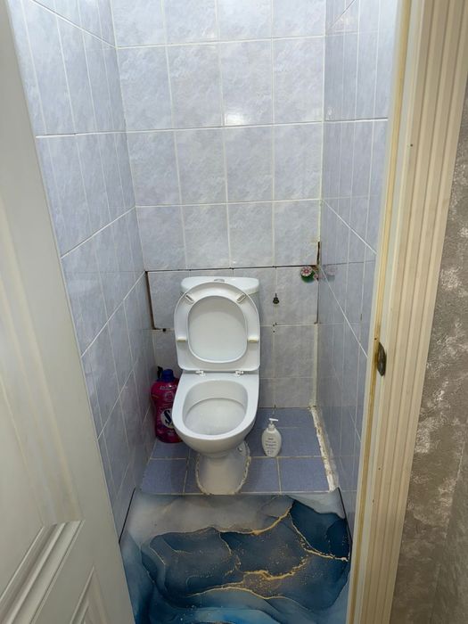 Продам 4 комнатную квартиру