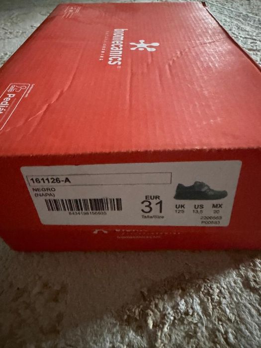 Продам туфли  для мальчика