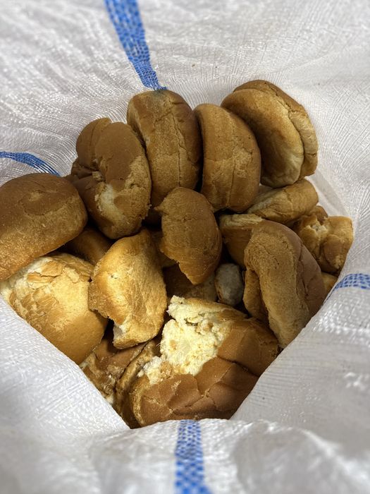 Qotgan non istemolga yaroqli  toza  kilosi 6.000 so’m