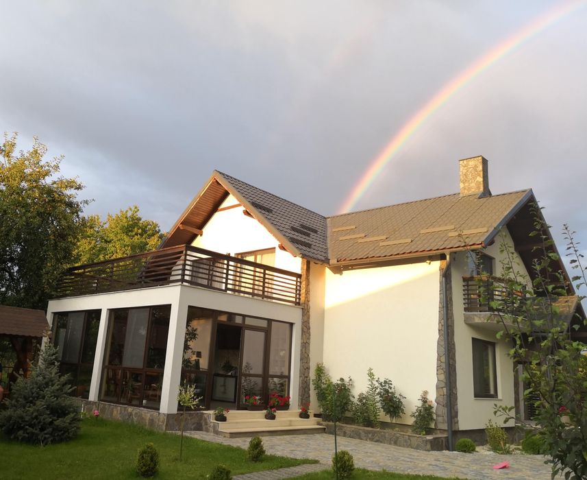 Casa Gradina Morii + 1000 mp teren