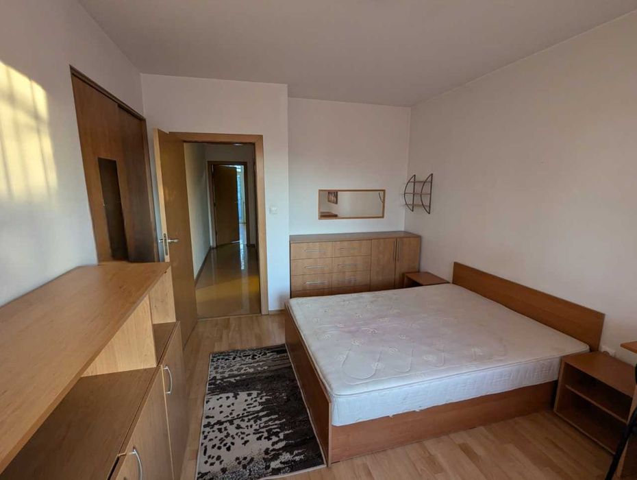 Дава се под наем Тристаен апартамент в София, Изток - 98 кв.м за 867 € - Снимка #3