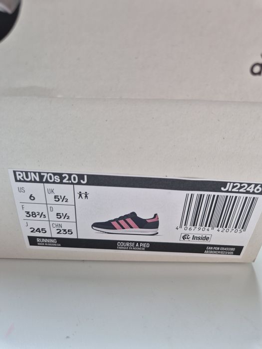 Маратонки Adidas 38 2/3