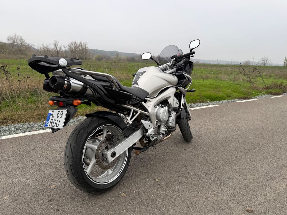 Vând yamaha FZ 6 S1