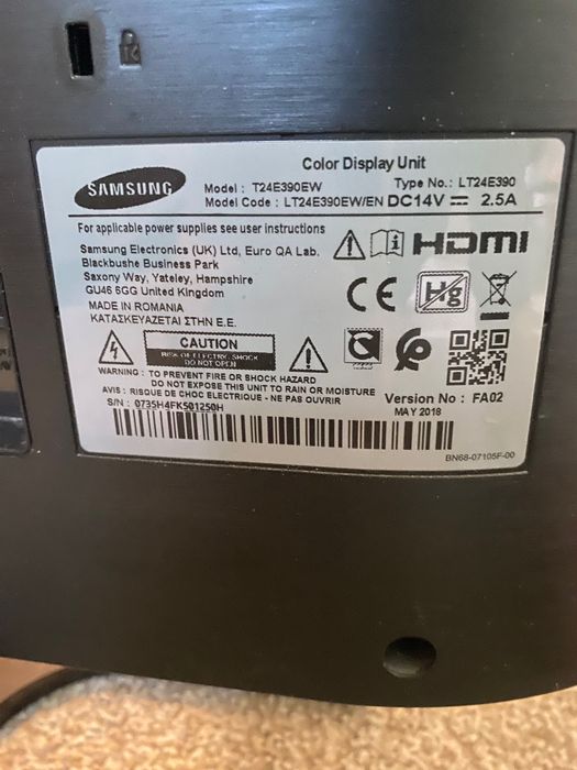 Монитор Samsung 23.6" Full HD