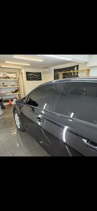 Затъмняване на автостъкла, полиране и пастиране на фарове и PPF защита