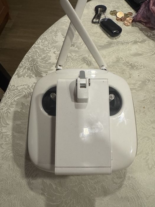 Контролер ( дистанционно ) за дрон dji phantom 4