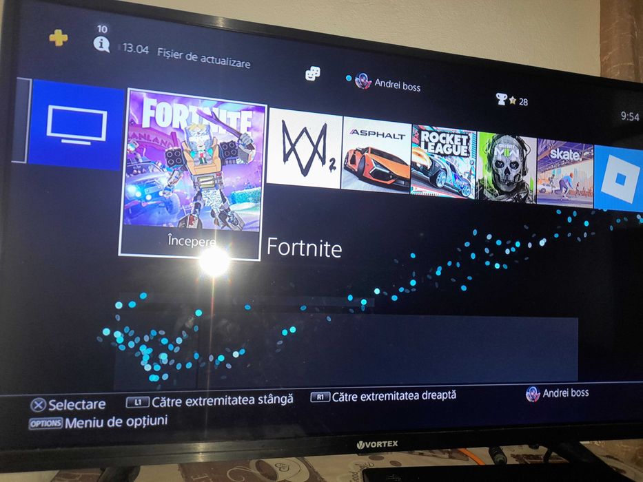 URGENT!!Schimb ps 4 pe laptop gaming sau pc gaming