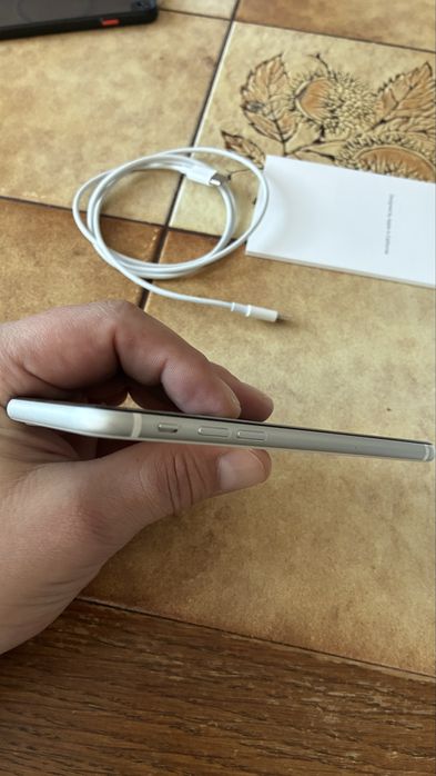 Iphone SE 128GB Пефектен