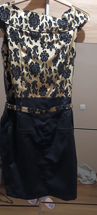 Дамска рокля 42 размер