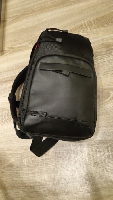 Canon m50 с 2 обектива и много екстри