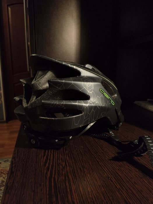 Продаю шлем Author Aero X8