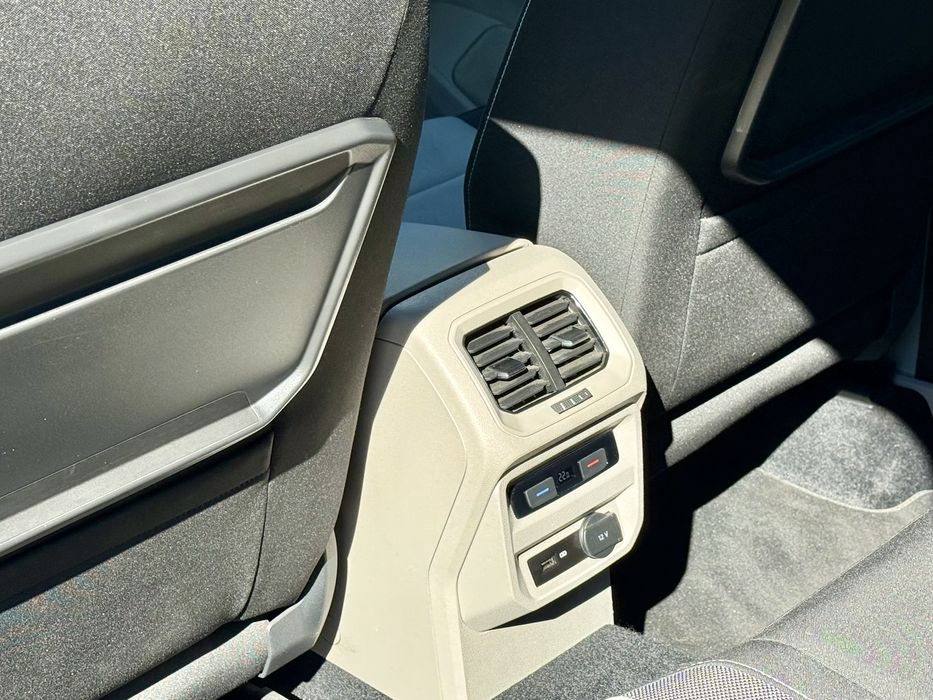 Volkswagen Tiguan Highline 2.0TDI 4-Motion! Garantie 12 Luni