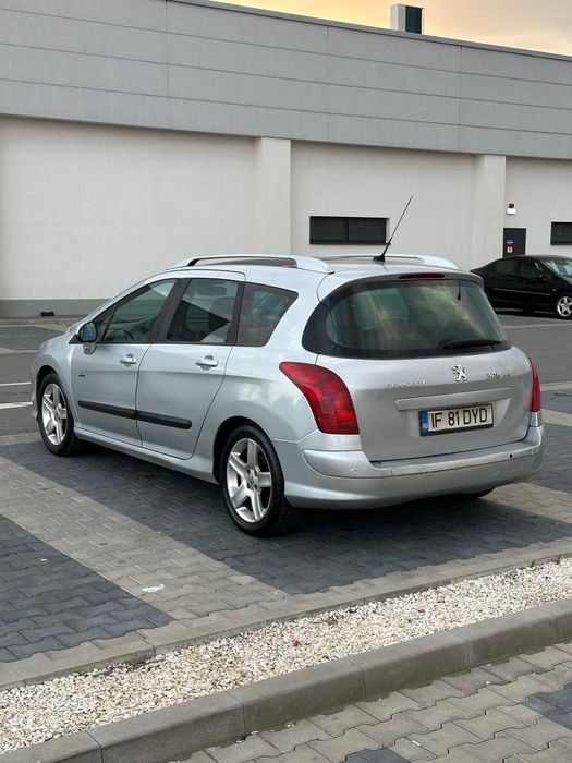 Peugeot 308 - 7 locuri - 2011 - E5 - Navi - Clima - Pilot - Computer - Senzori - Full
