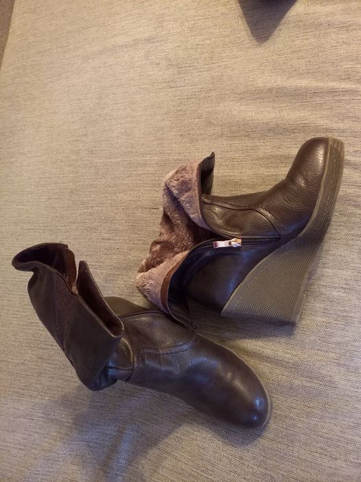 Продам зимние полусапожки