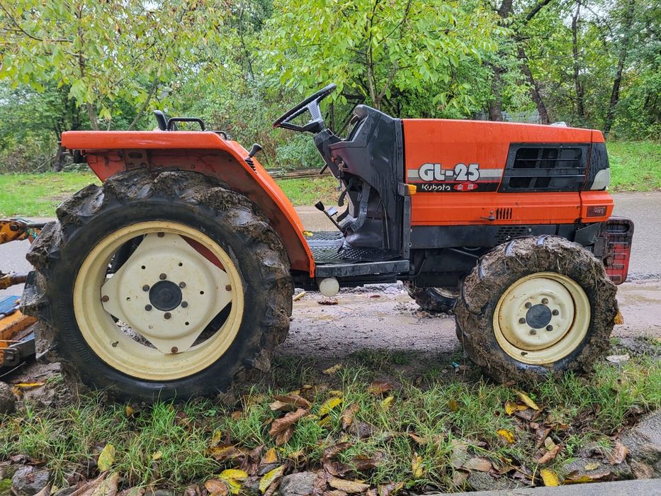 Kubota GL 25   5500eur sau schimb cu unul mai mare tot Kubota