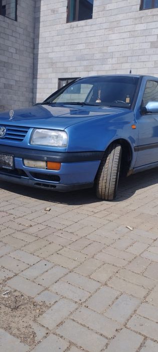 Продам автомобиль Венто.