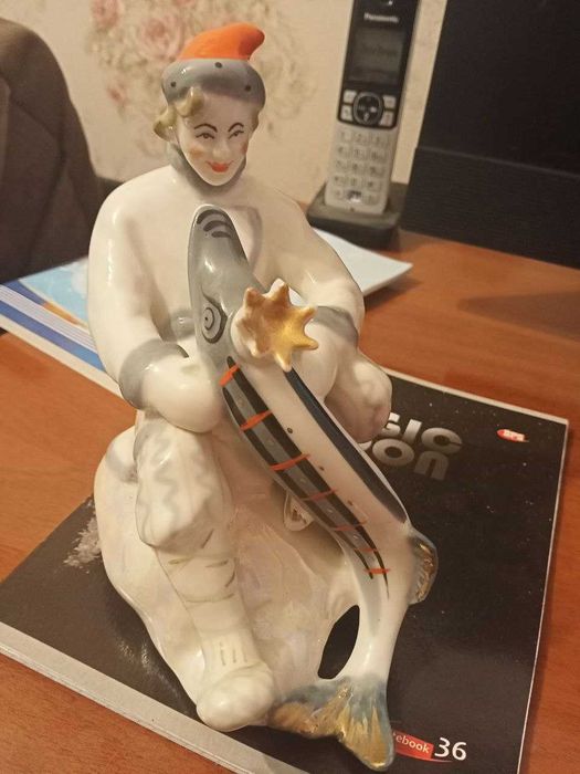 емеля со щукой. статуэтка лфз.