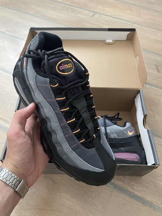 Чисто нови оригинални маратонки Nike Air Max 95 OG(номер 42)