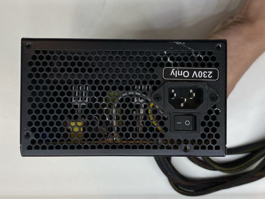 Блок питания: RealPower 500W 80+ Bronze