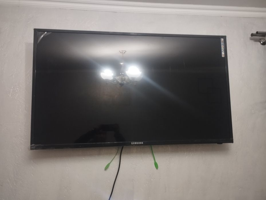 Продам телевизор