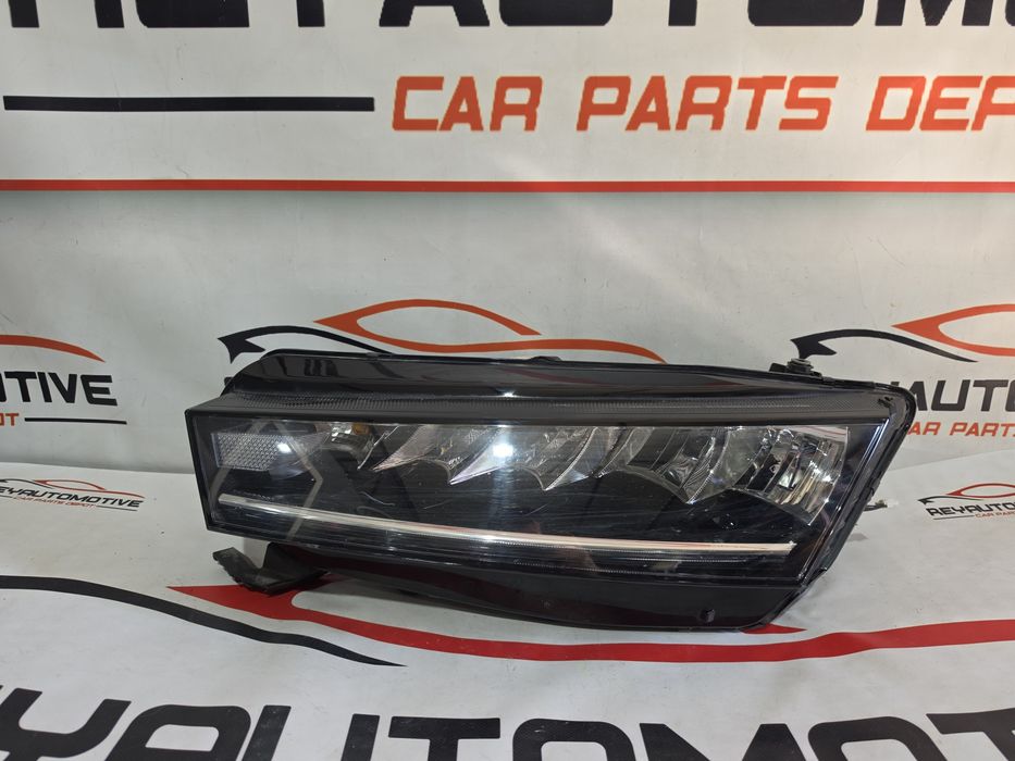 Far stanga led Skoda Octavia 4 dupa 2020 cod 5E4941015