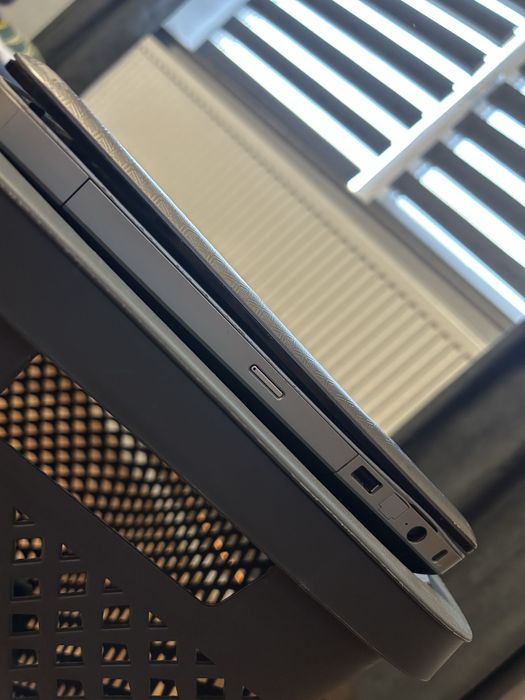 Laptop hp g62 cu procesor i3