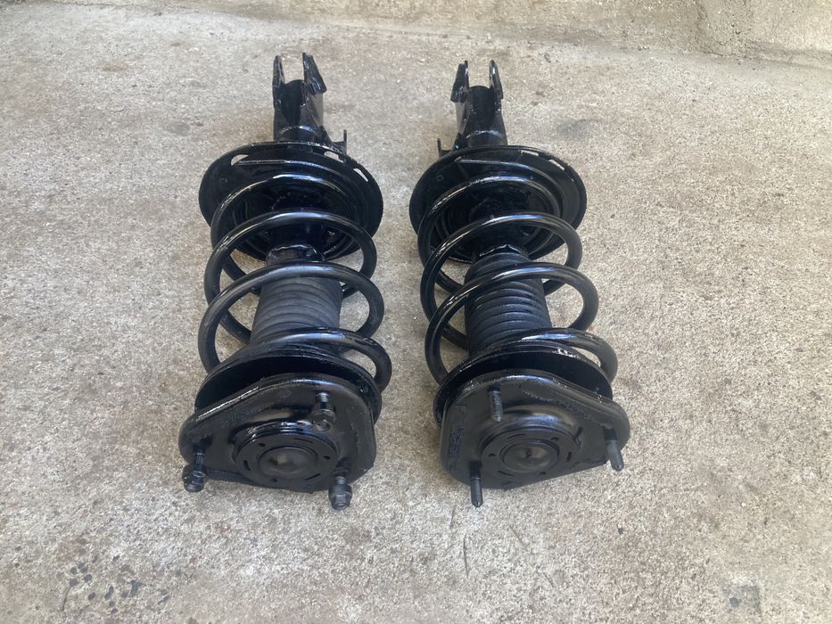 Макферсон /Амортисьор за Тойота Аурис/Toyota Auris/Ляв и Десен 06-11г