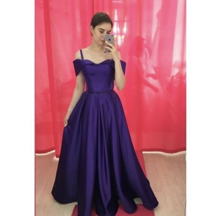 Вечерние платья