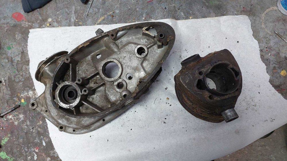 Части за мотоциклет (MZ125) +карбуратор и части  Киевка