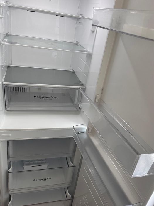 Продам холодильник LG