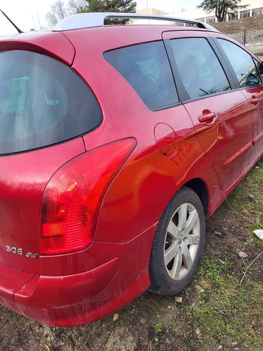 Пежо 308 SW на части