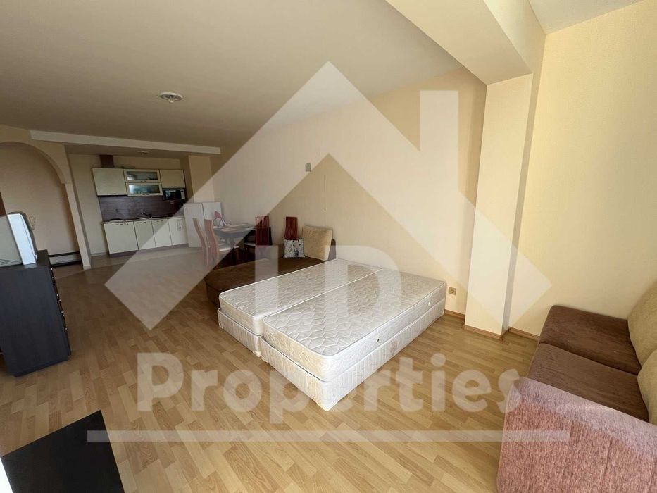 Продава се Двустаен апартамент в к.к. Златни пясъци - 92 кв.м за 945 €/кв.м - Снимка #2