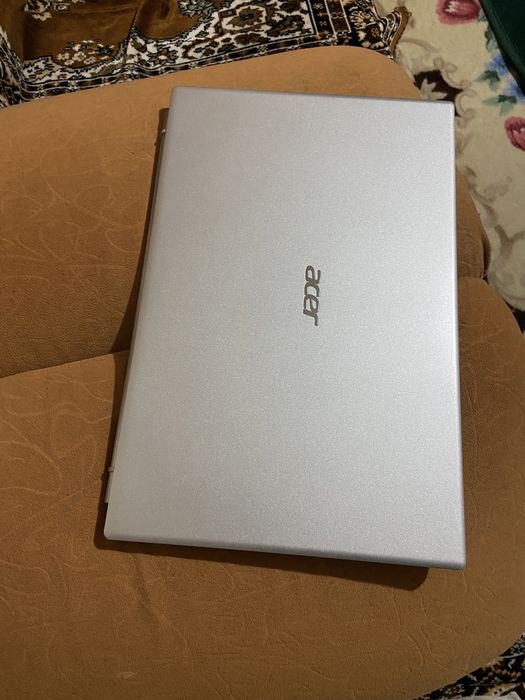 Стильный Acer 11пок экран 18диаг