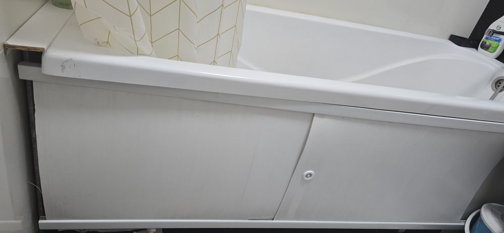 Экран под ванну продам