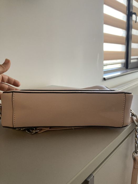 Дамска чанта nine west