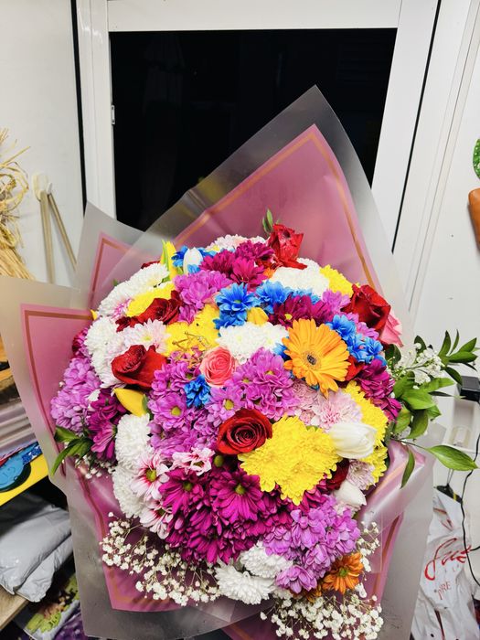 Букети рози flowers
