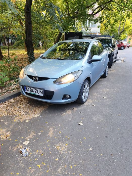 Mazda 2 Persoana fizica vand Mazda 2