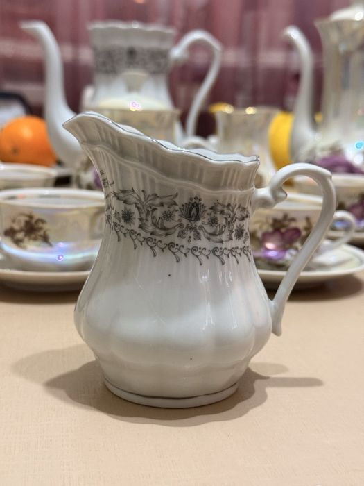 Молочник и чайник