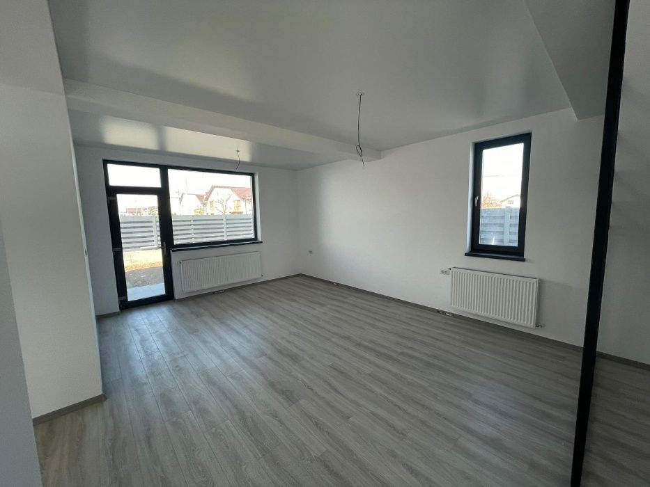 Case zona Metro - Ansamblu Rezidential