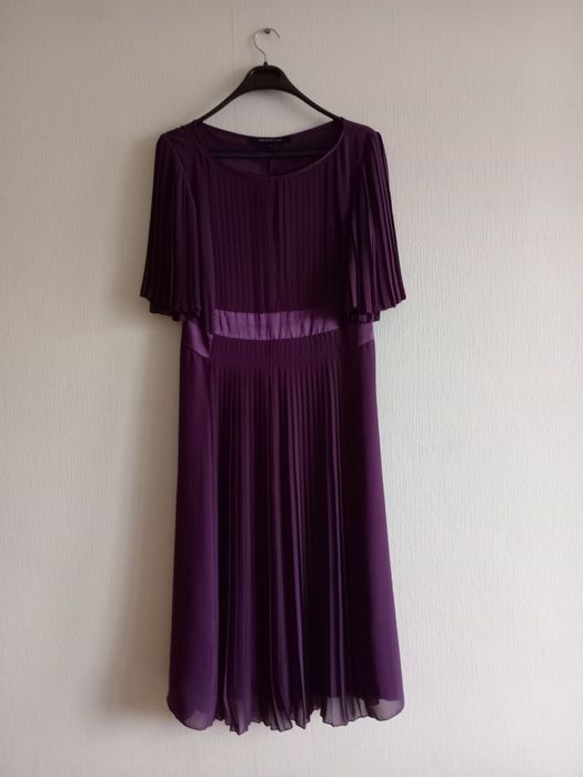 Продам платье 44-46 размера