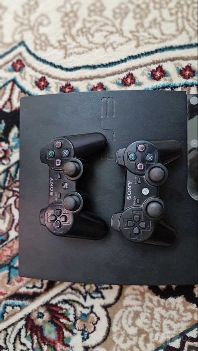 PlayStation 3 Slim + 2 ta original joystick va tv 43li