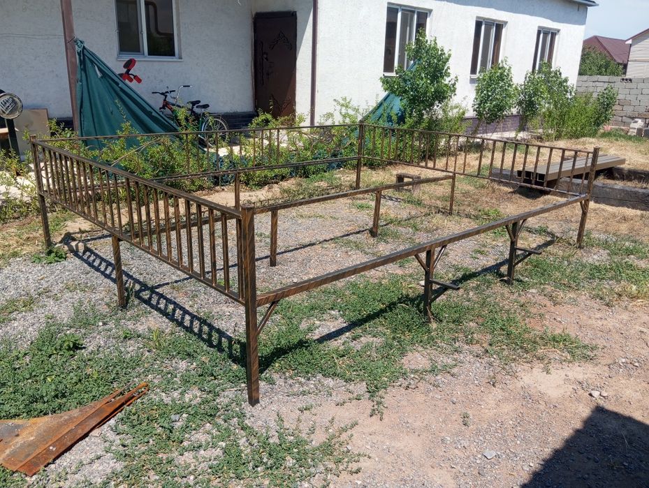 3*4.тапчан сатылат. Агашы жок