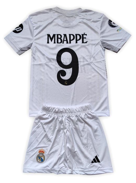 Детски футболен екип Реал Мадрид Мбапе Mbappe комплект тениска и шорти