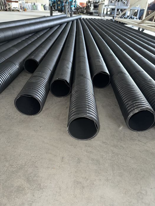 Труба гофра. Полиэтилен гофрированная труба. Gofra truba.