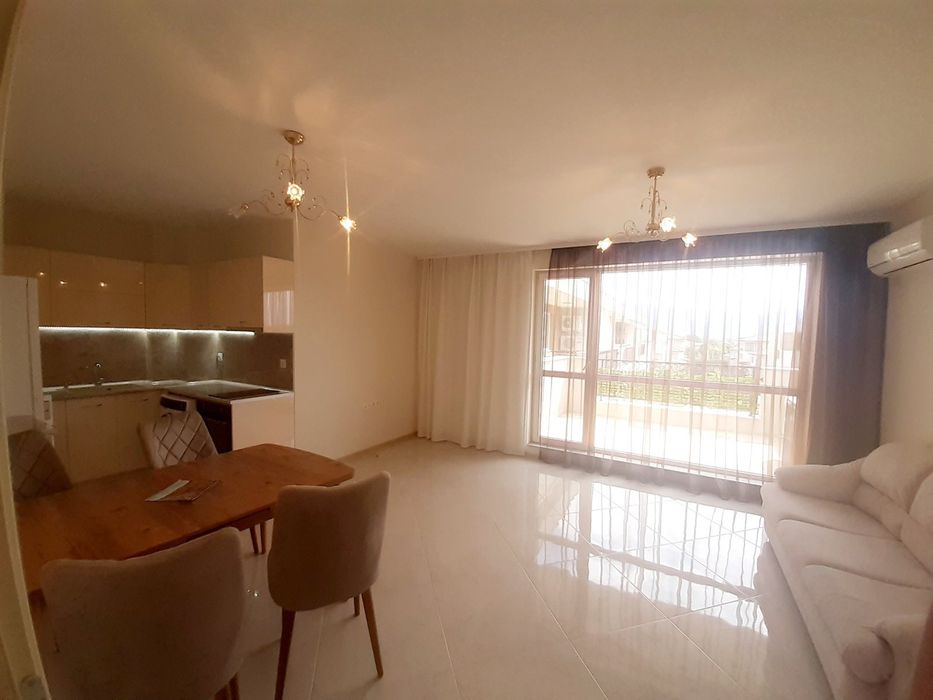 Продава се Тристаен апартамент в Пловдив, Остромила - 122 кв.м за 1394 €/кв.м - Снимка #13