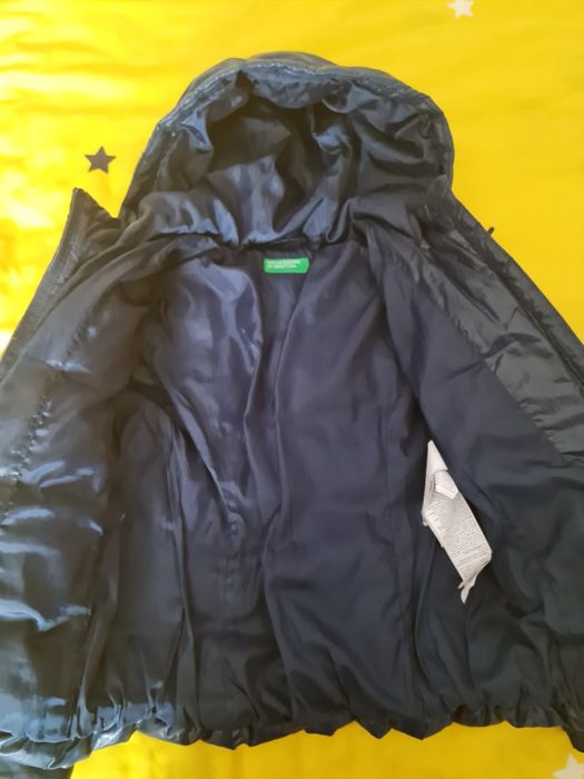 Детско яке BENETTONза 6-7 г